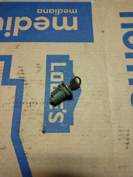 1980-96 bronco tailgate key cylinder with matching key
