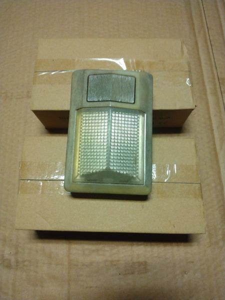 Ford 1980-91 bronco rear courtesy light