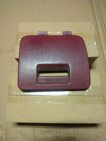 Ford 1992-97 f-series and Bronco fuse panel (ruby red)