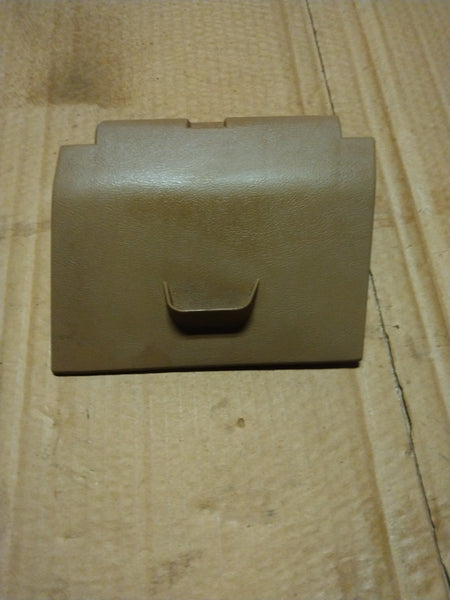 Ford 1987-91 f-series and Bronco ashtray (tan)