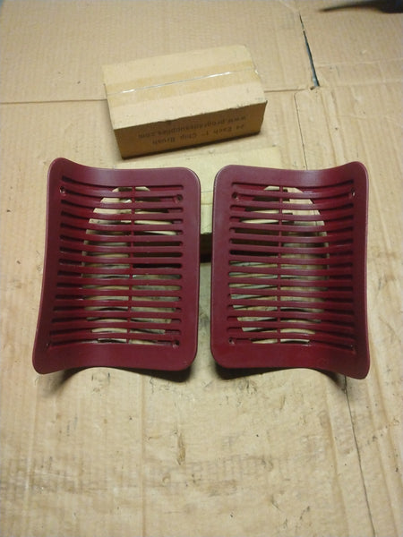 1992-97 single cab rear speaker grills (ruby red)